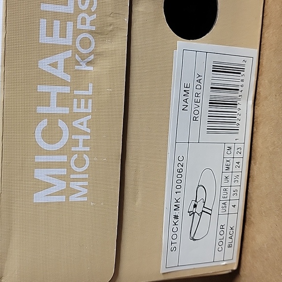 Michael Kors Rover Day Girls Size 4 - Picture 2 of 4